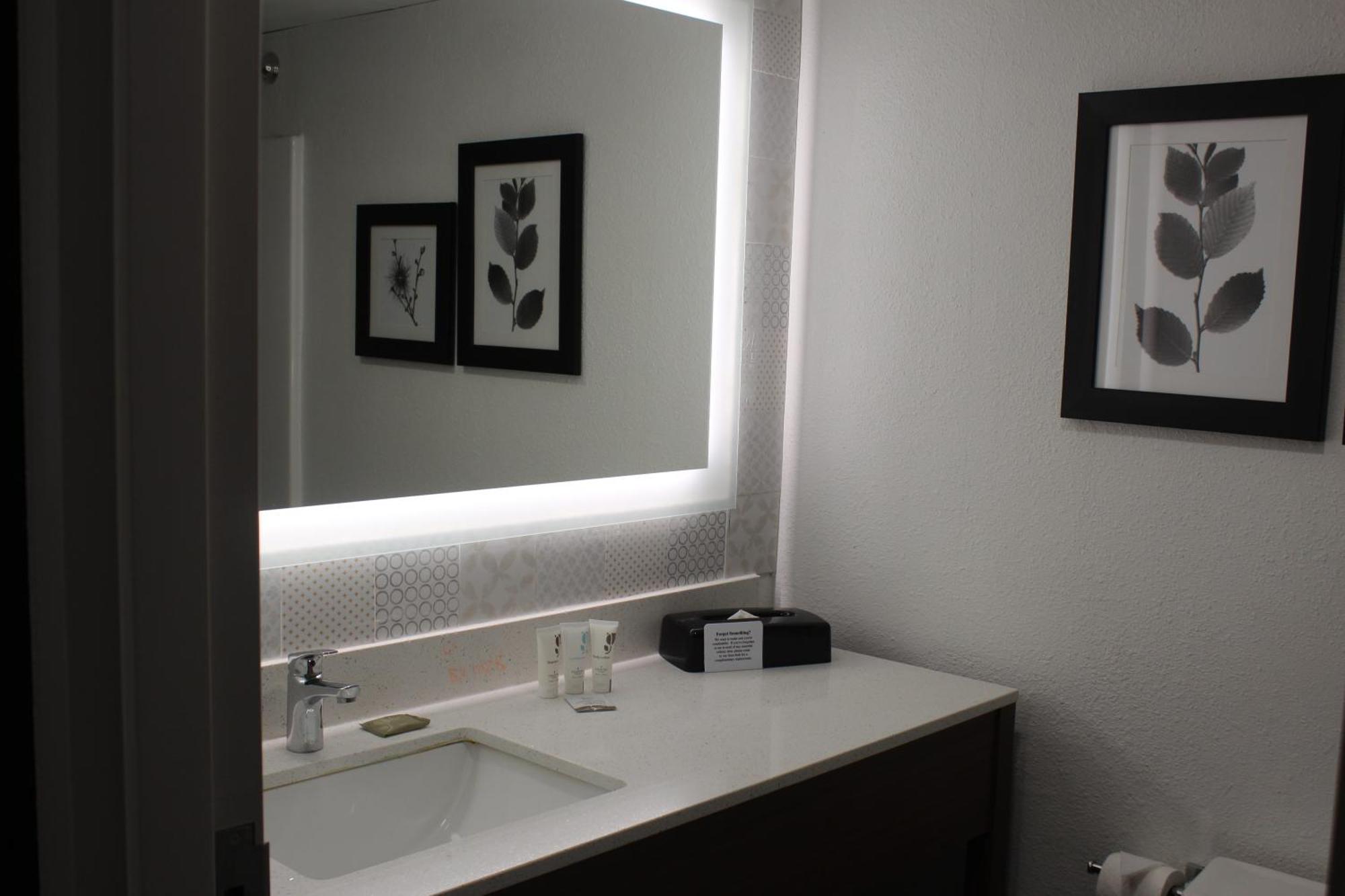 Country Inn & Suites By Radisson, Dunbar - Charleston Экстерьер фото