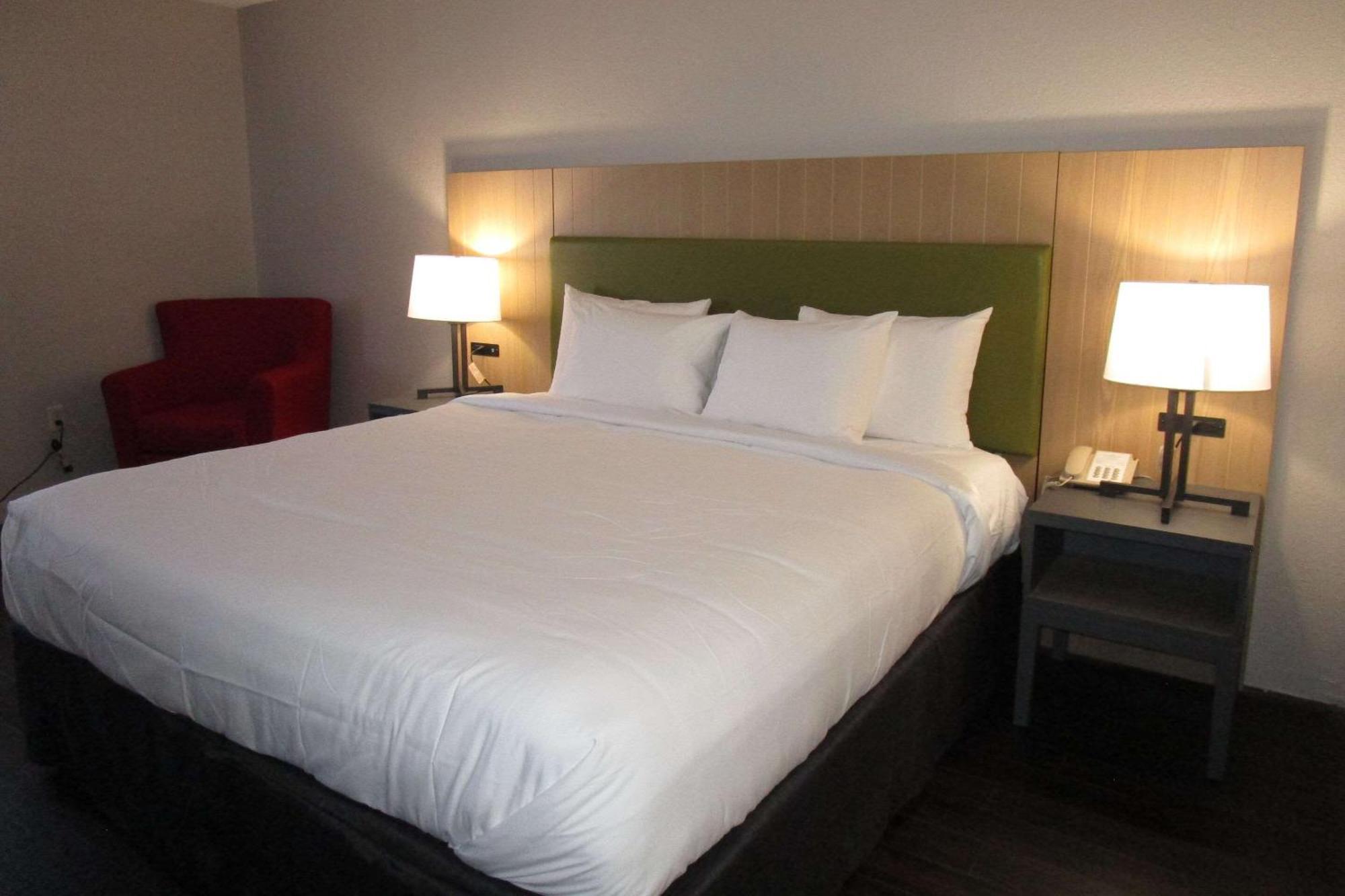 Country Inn & Suites By Radisson, Dunbar - Charleston Экстерьер фото